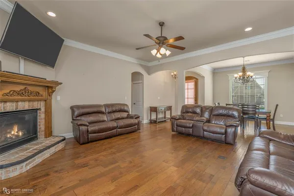 $294,000 | 411 Antietam Drive, Bossier City, LA 71112