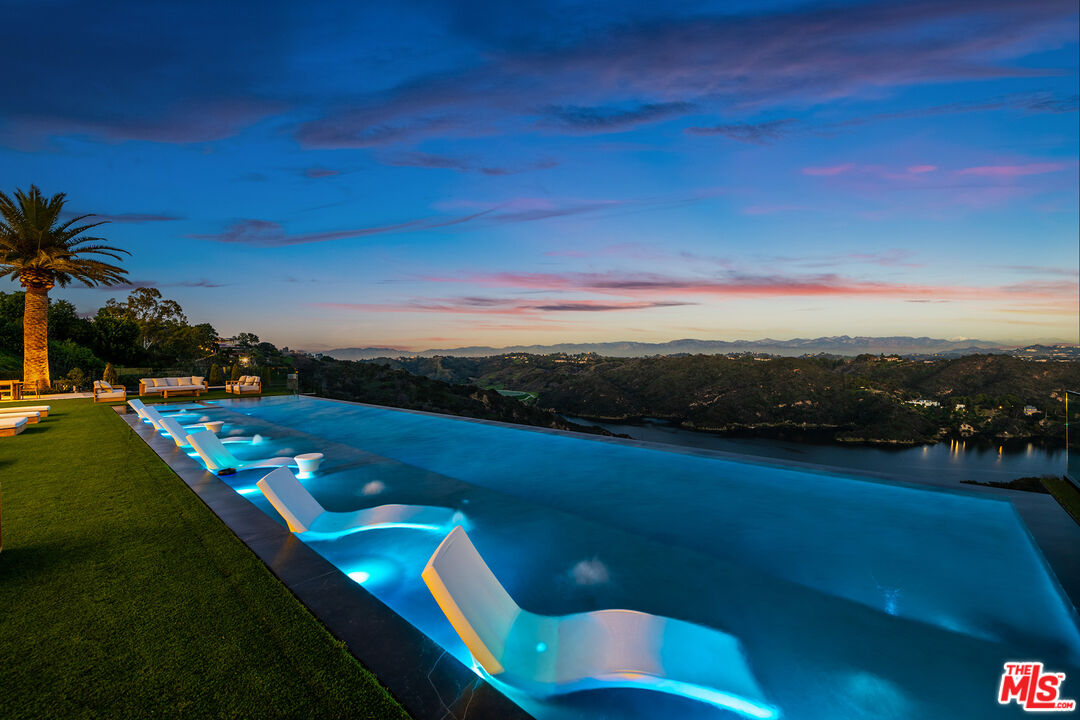 2078 Stradella Road Los Angeles, CA 90077 - Photo 36 of 37 a view of an ocean from a balcony