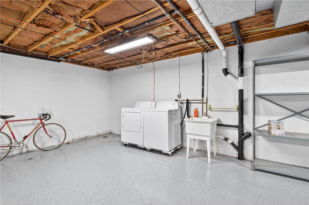 2902 Darlington Road, Unit 703 Beaver Falls, PA 15010 - Photo 34 of 37 a utility room with multiple dryer and washer