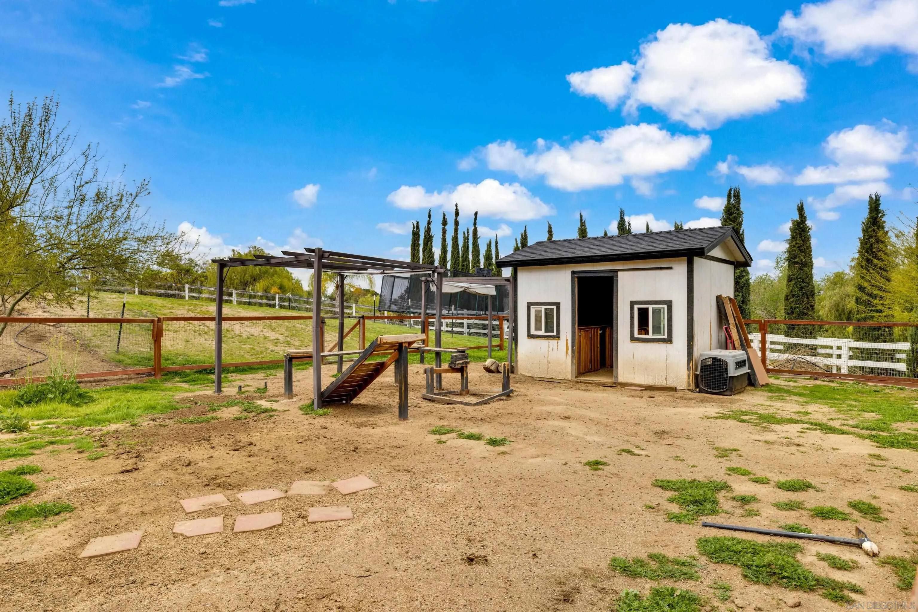 37389 Ave Chapala Temecula, CA 92592 - Photo 53 of 68 a view of a house with outdoor space