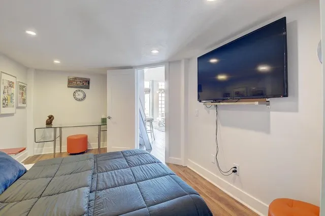 $5,000 | 185 Northeast 4th Avenue, Unit 210, Delray Beach, FL 33483