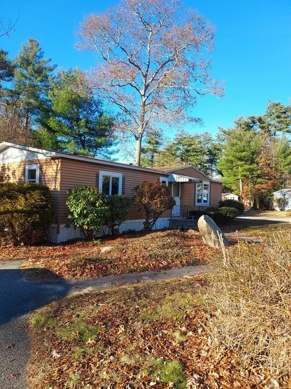 61 Longboat Road Wareham, MA 02576 - Photo 2 of 15 Gallery Image 2