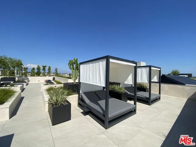 $4,595 | 10700 Tabor Street, Unit 523, Los Angeles, CA 90034