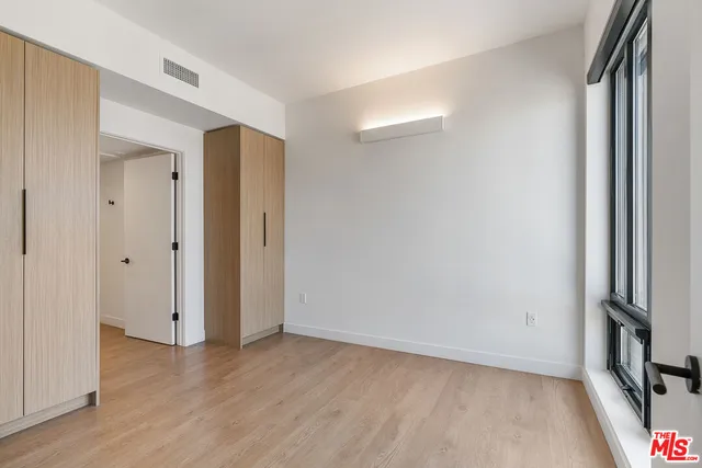 $4,595 | 10700 Tabor Street, Unit 523, Los Angeles, CA 90034