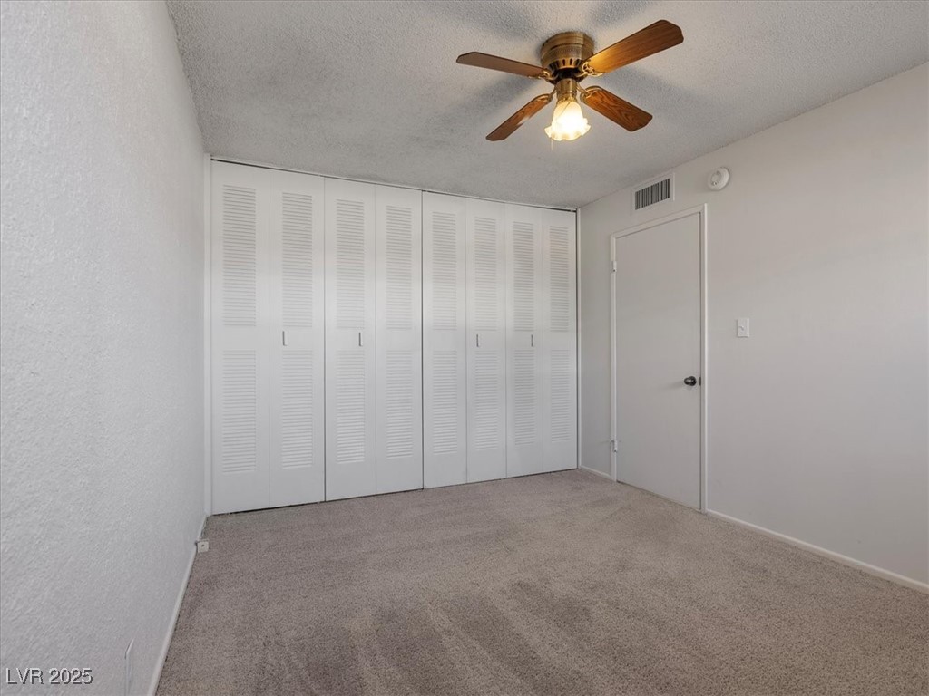 350 East Desert Inn Road, Unit H208 Las Vegas, NV 89109 - Photo 21 of 35 Gallery Image 21