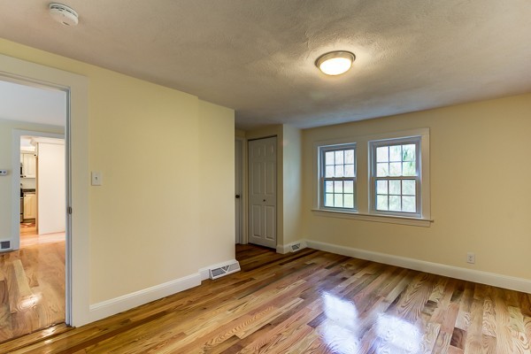 20 Maple Street Sherborn, MA 01770 - Photo 17 of 27 Gallery Image 17
