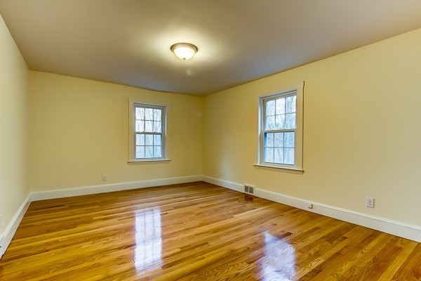20 Maple Street Sherborn, MA 01770 - Photo 24 of 27 Gallery Image 24