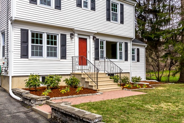 20 Maple Street Sherborn, MA 01770 - Photo 3 of 27 Gallery Image 3