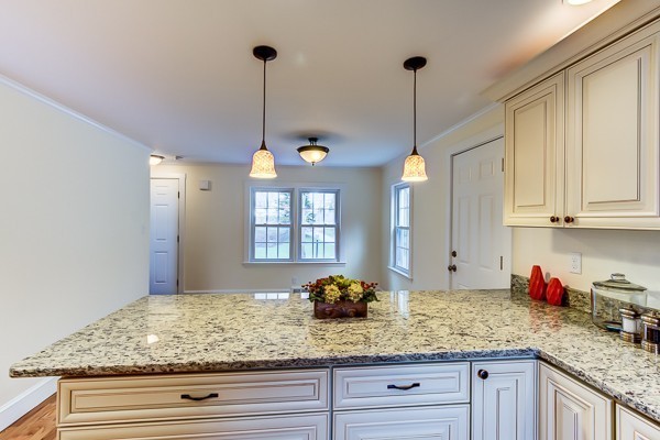 20 Maple Street Sherborn, MA 01770 - Photo 9 of 27 Gallery Image 9