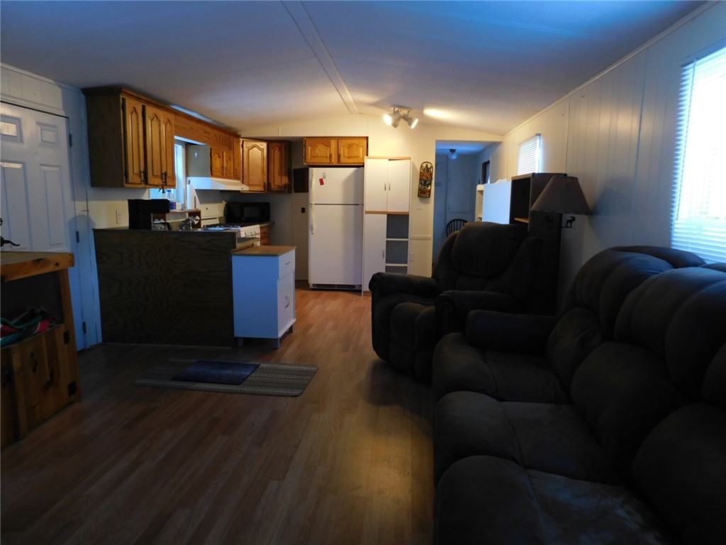 5 Turtle Trail Charlestown, RI 02813 - Photo 4 of 17