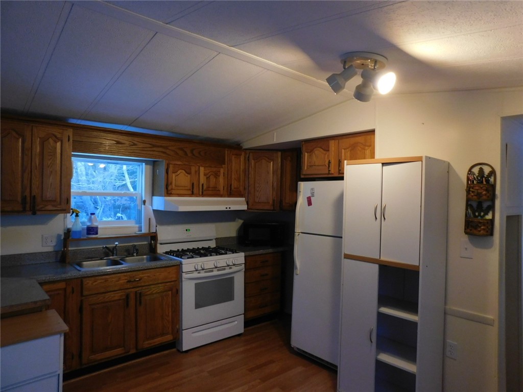 5 Turtle Trail Charlestown, RI 02813 - Photo 6 of 17