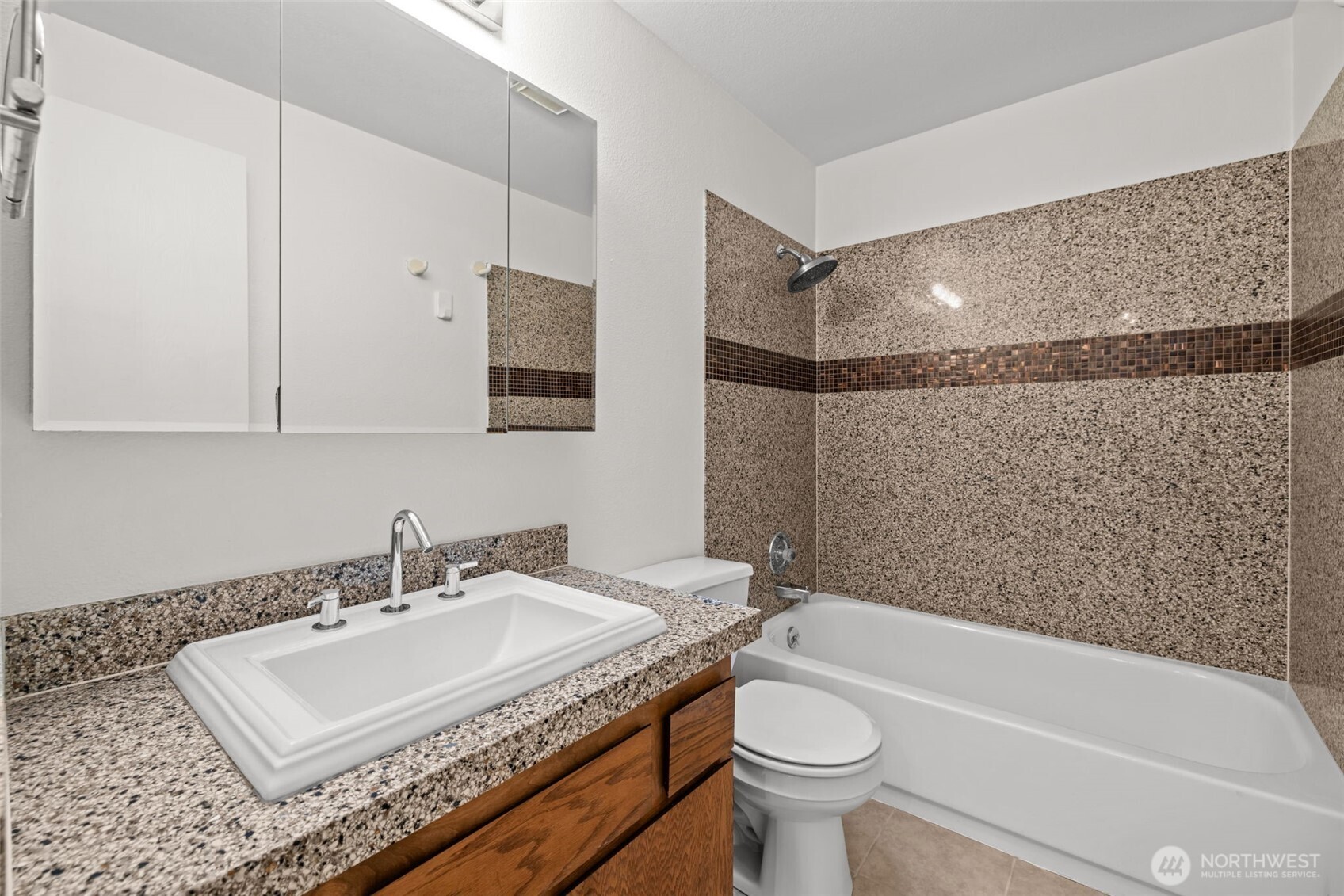 5716 145th Street Southwest Edmonds, WA 98026 - Photo 19 of 29 Gallery Image 19