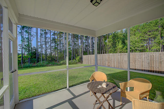 337 Iveson Road Summerville, SC 29486 - Photo 28 of 34 Back Porch