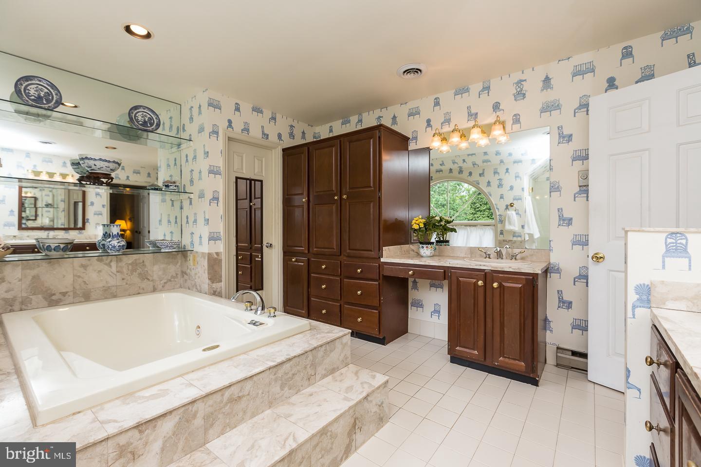 1279 Argyle Road Berwyn, PA 19312 - Photo 39 of 73