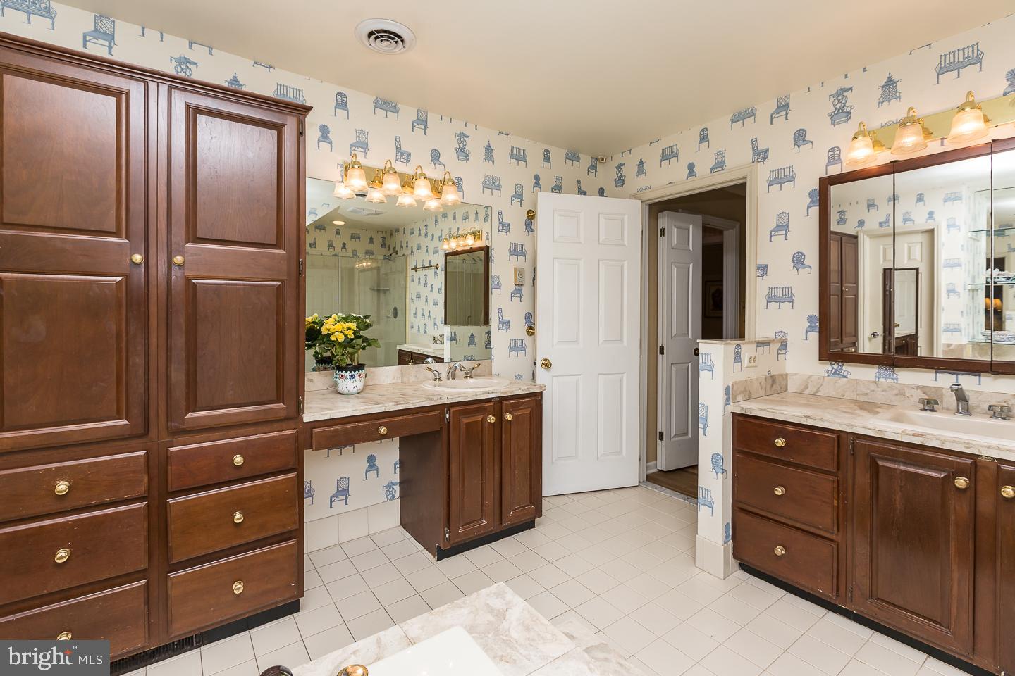 1279 Argyle Road Berwyn, PA 19312 - Photo 40 of 73