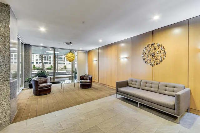 $2,500 | 2930 North Sheridan Road, Unit 1608, Chicago, IL 60657