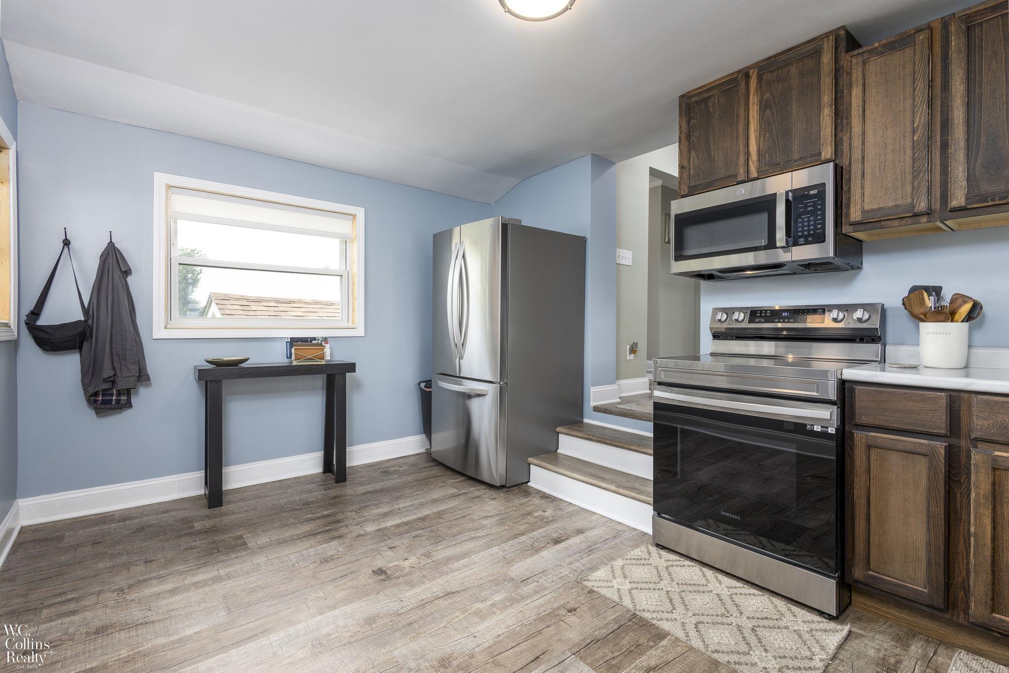 12069 Burt Road Memphis, MI 48041 - Photo 10 of 33
