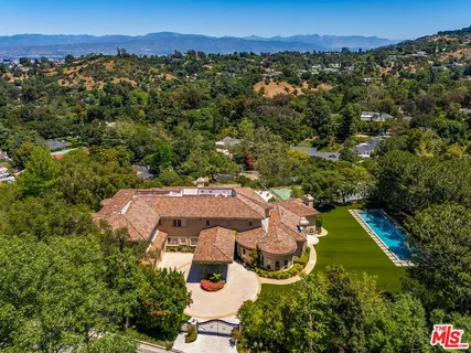 $14,800,000 | 11971 Lockridge Road, Studio City, CA 91604