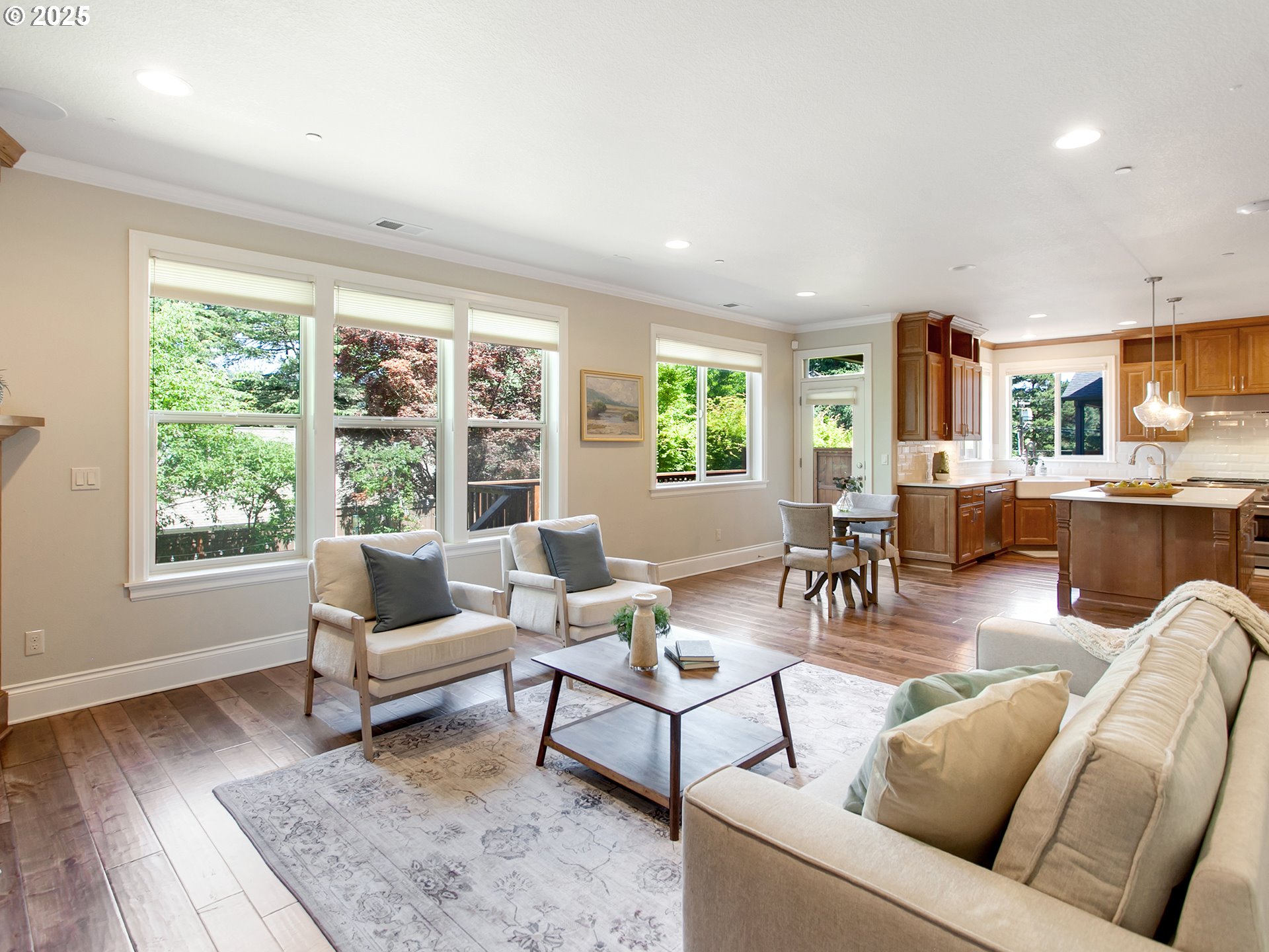 3031 Southwest Idaho Street Portland, OR 97239 - Photo 11 of 48 Gallery Image 11