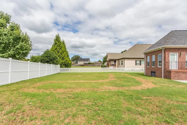 $359,900 | 121 Maga Lynn Way, Chatsworth, GA 30705