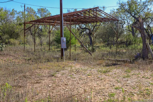 a view of outdoor space