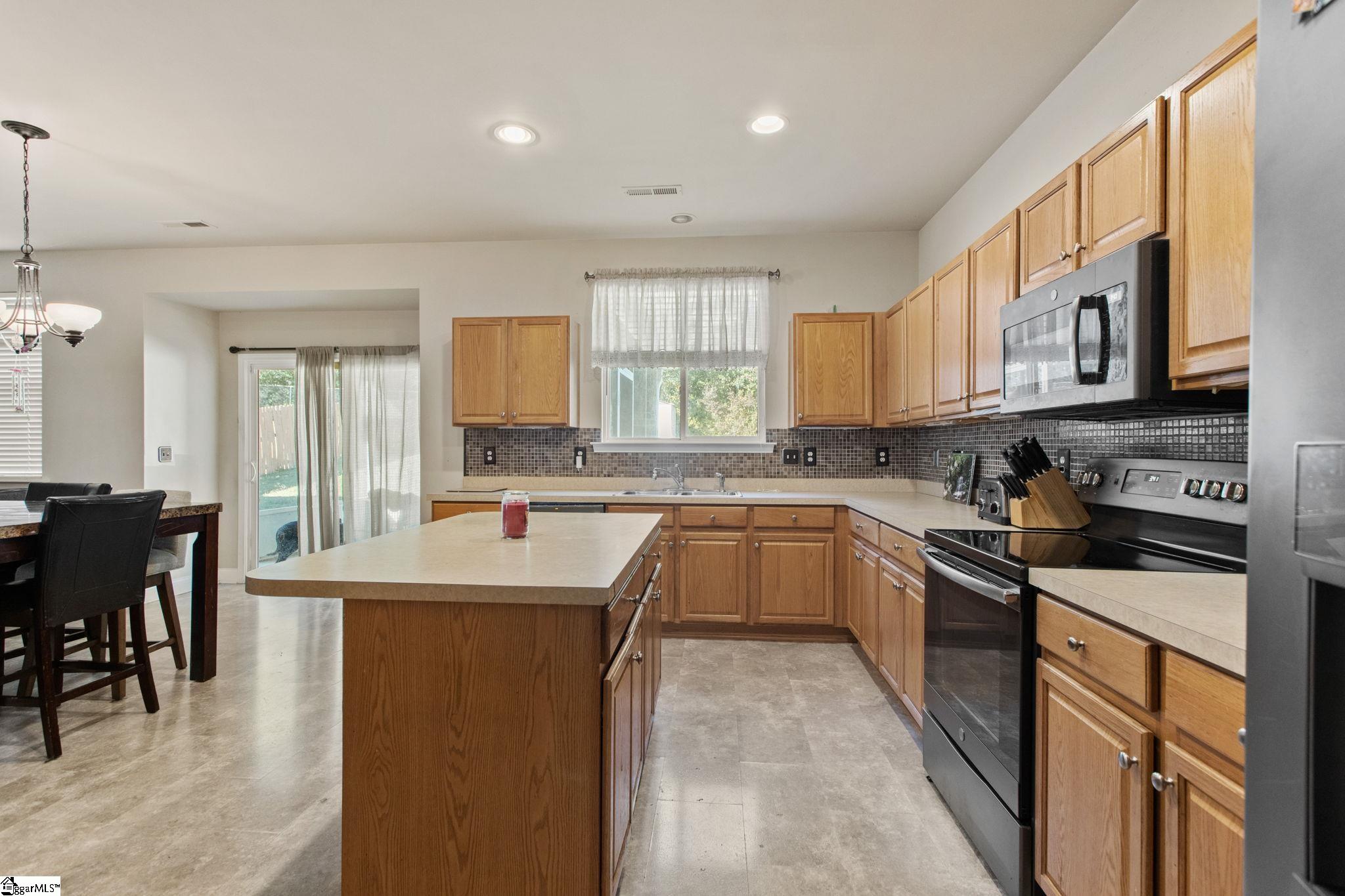 27 Border Avenue Simpsonville, SC 29680 - Photo 22 of 26