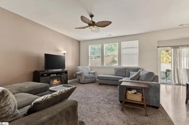 $330,000 | 27 Border Avenue, Simpsonville, SC 29680