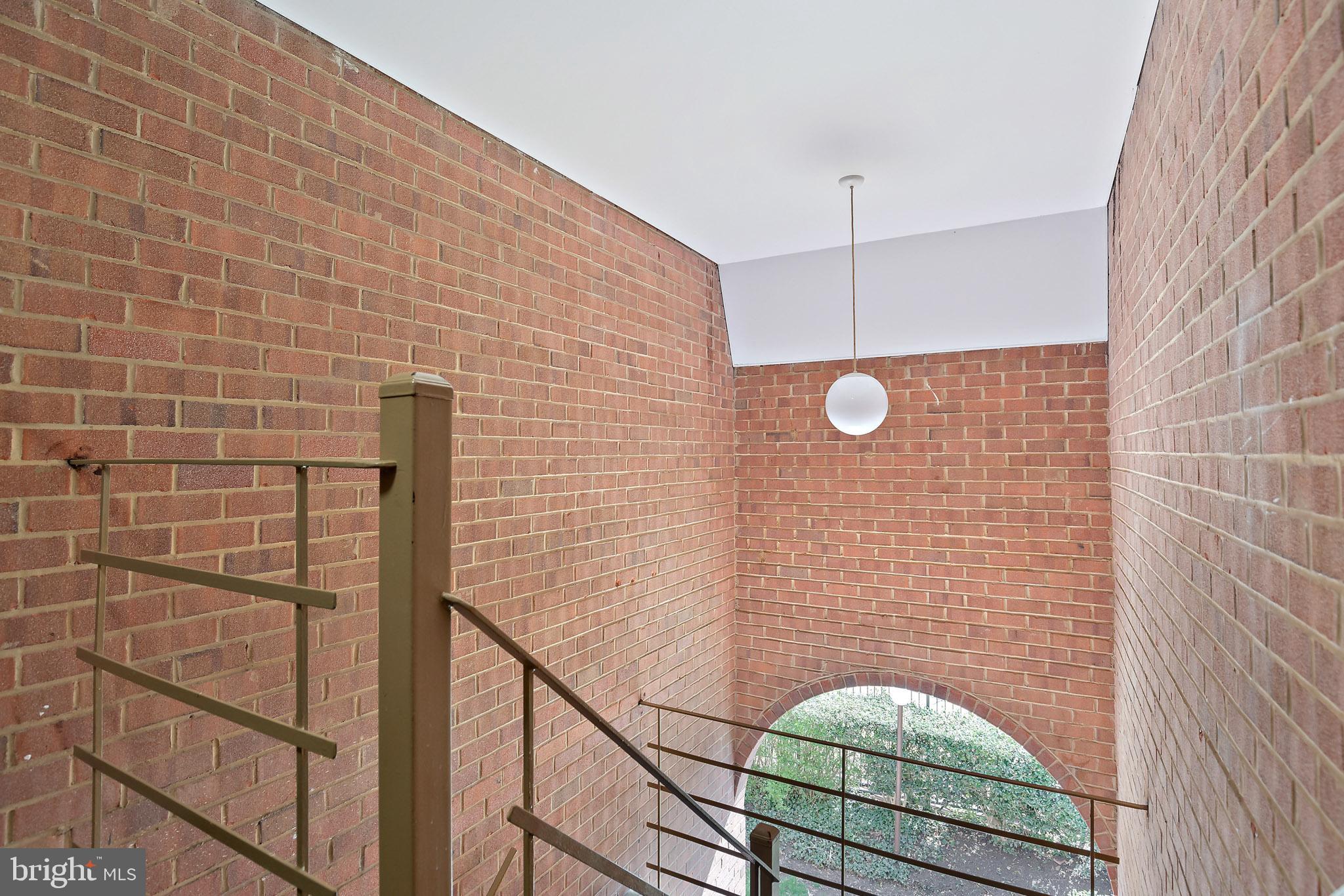 5000 7th Road South, Unit 301 Arlington, VA 22204 - Photo 23 of 31