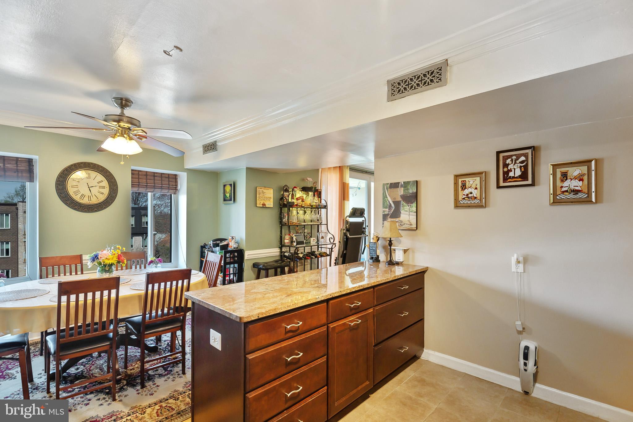 5000 7th Road South, Unit 301 Arlington, VA 22204 - Photo 8 of 31