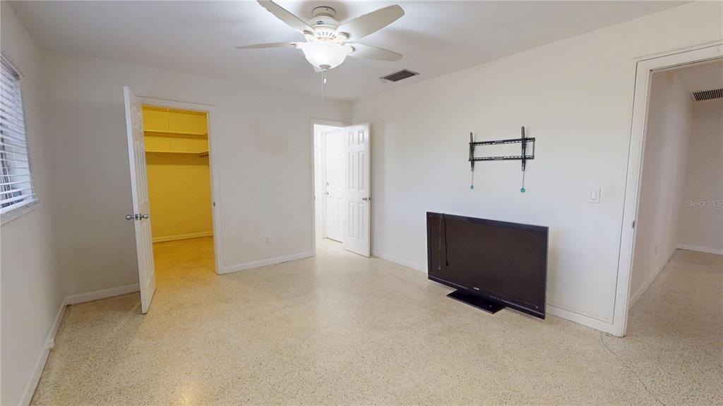 1546 Belleair Road Clearwater, FL 33756 - Photo 34 of 48