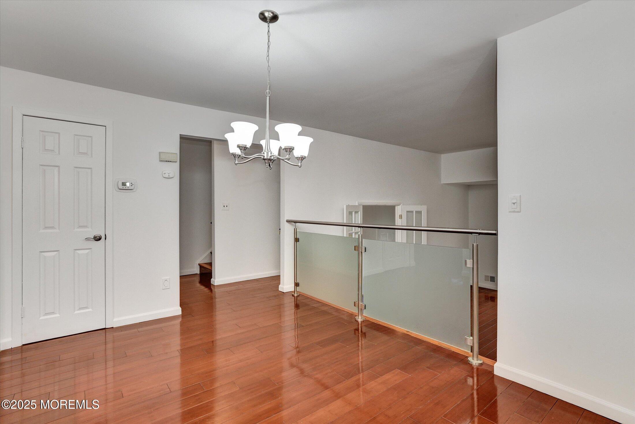 388 Middlewood Road Middletown, NJ 07748 - Photo 11 of 32 11-Dining to Living Room