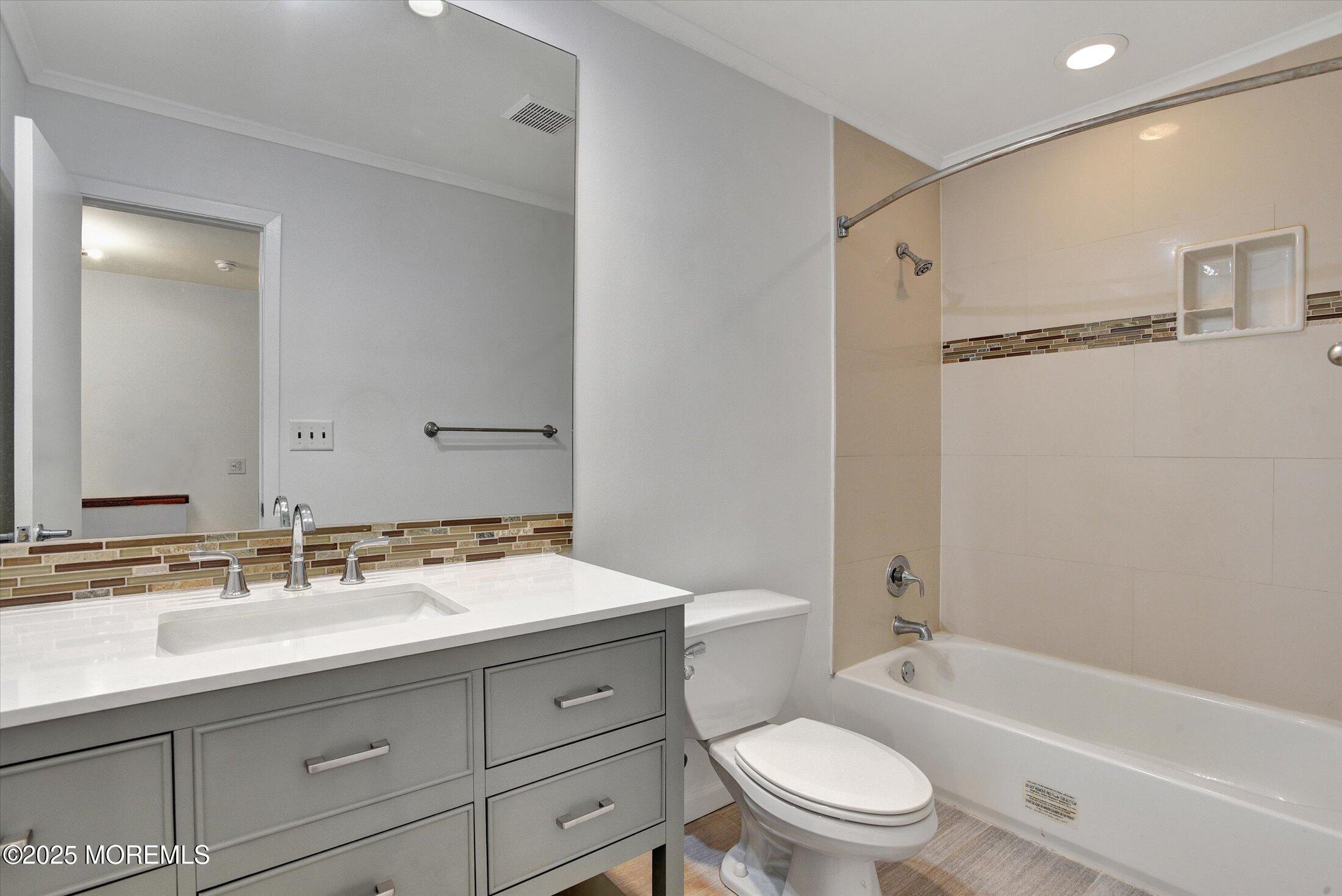 388 Middlewood Road Middletown, NJ 07748 - Photo 23 of 32 23-Bathroom