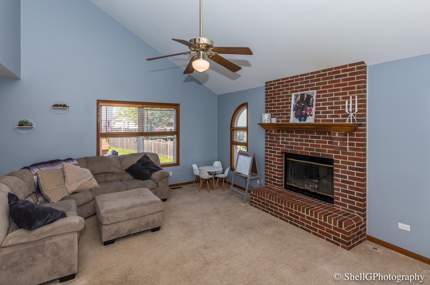 1911 Spring Ridge Drive Plainfield, IL 60586 - Photo 8 of 33