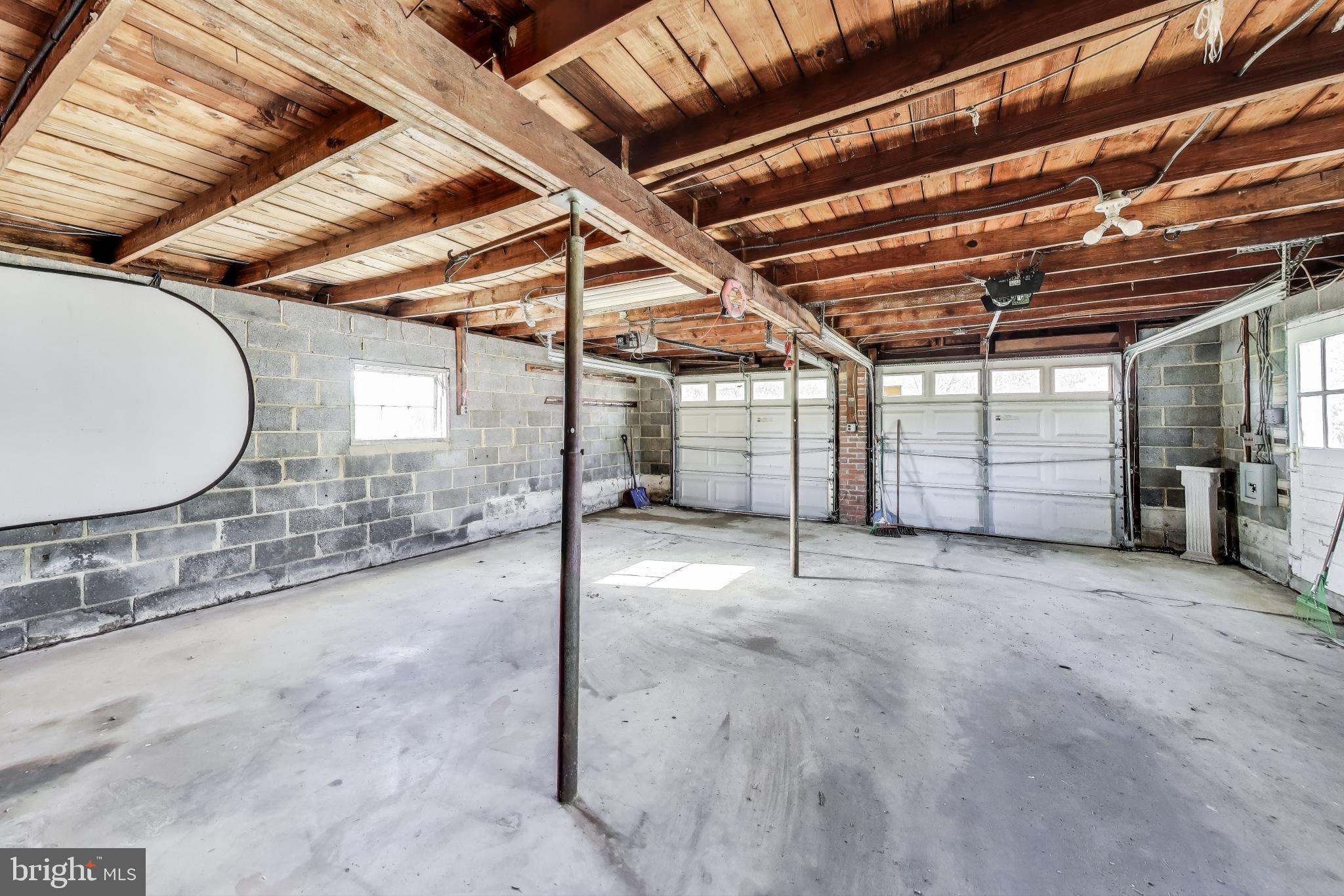 10110 Old Fort Road Fort Washington, MD 20744 - Photo 38 of 41 2 level workshop garage