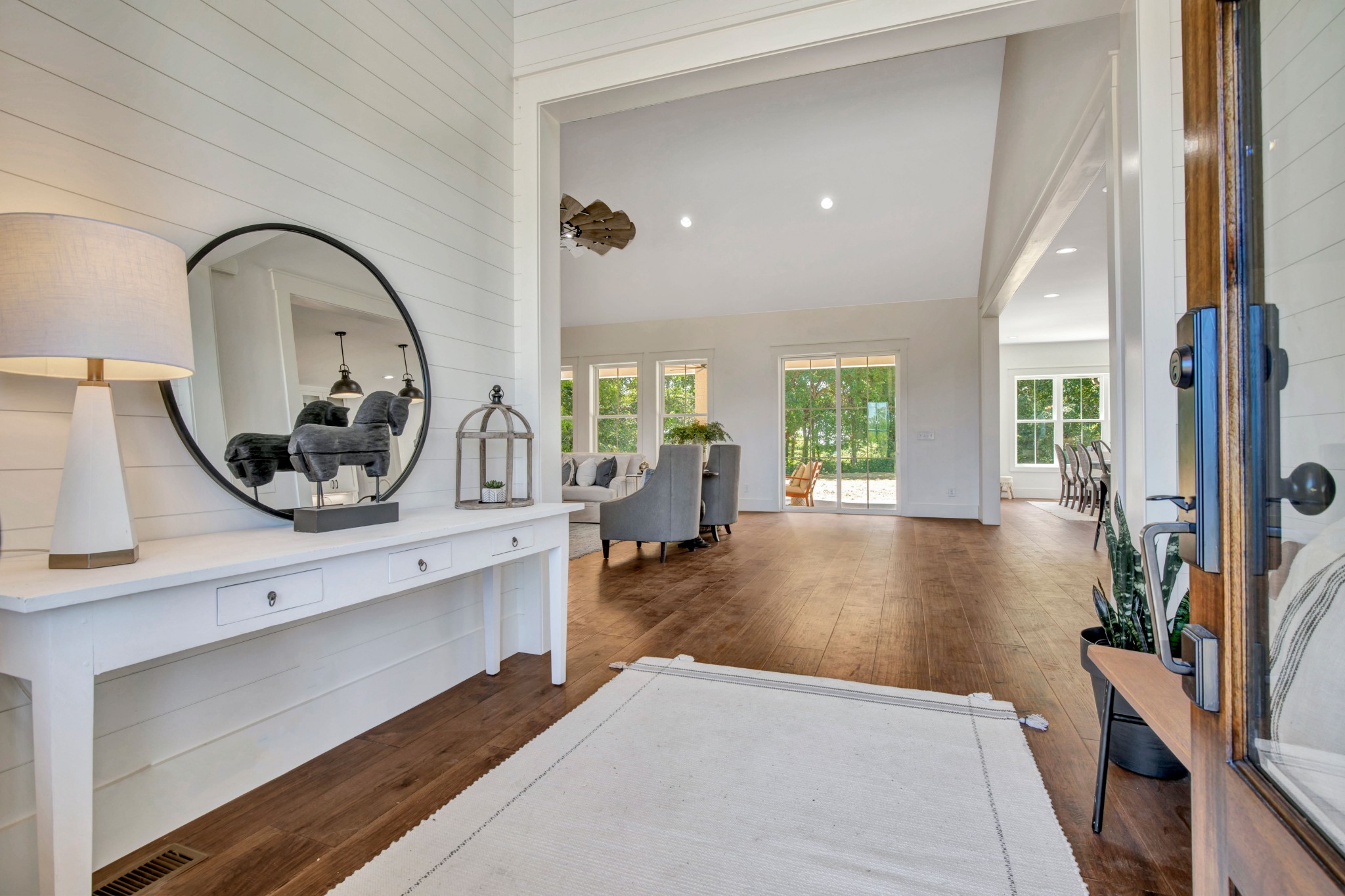 2546 Taylor Road Columbia, TN 38401 - Photo 3 of 50 Gallery Image 3