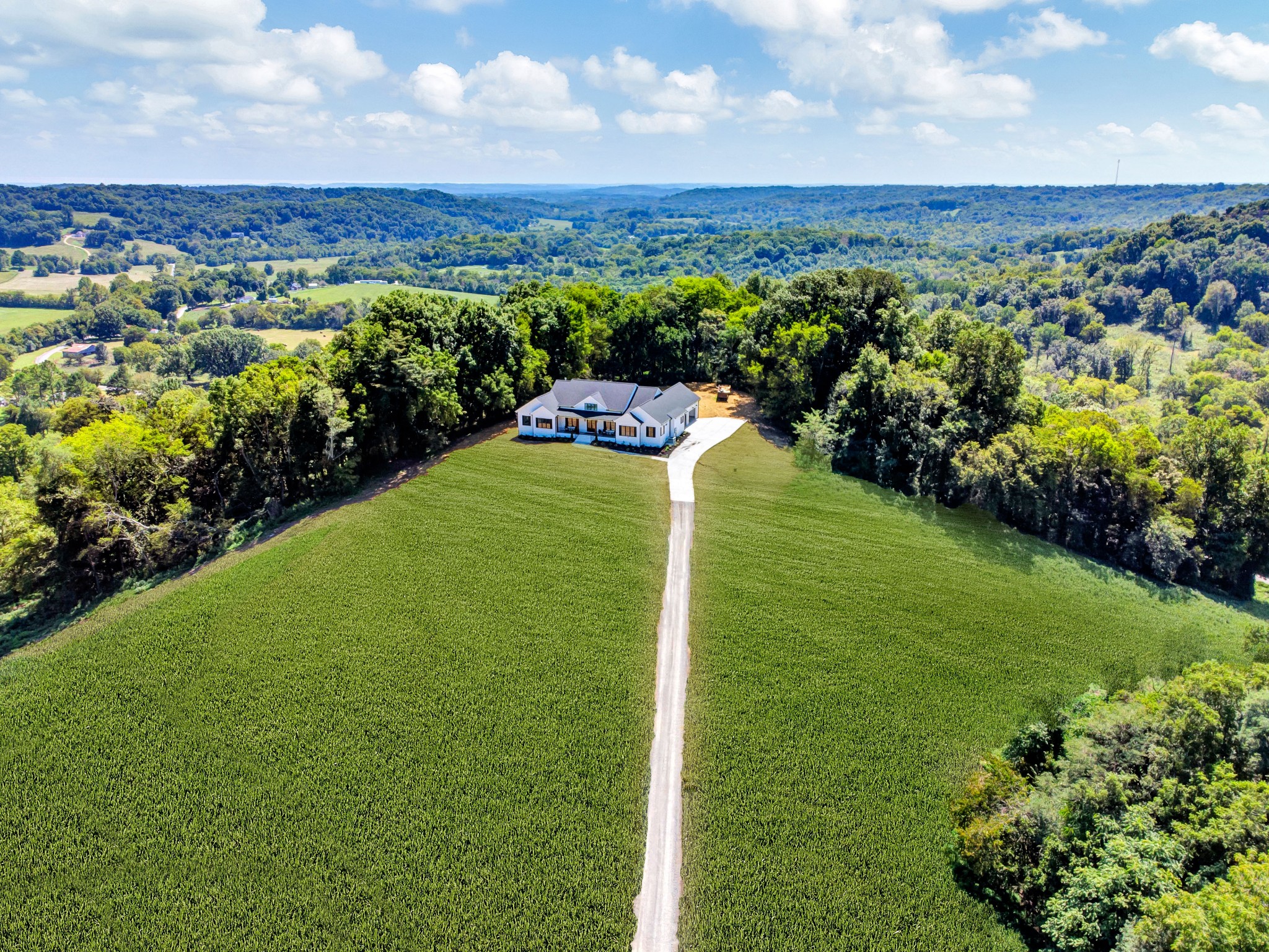 2546 Taylor Road Columbia, TN 38401 - Photo 45 of 50 Gallery Image 45