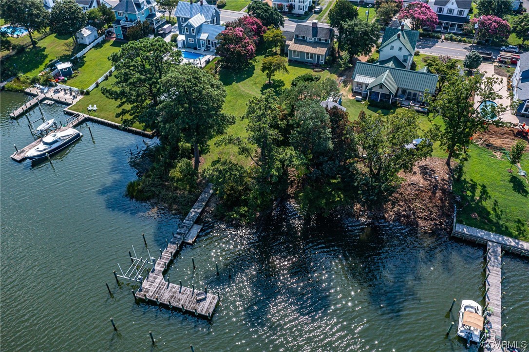 616 Main Street Reedville, VA 22539 - Photo 3 of 30