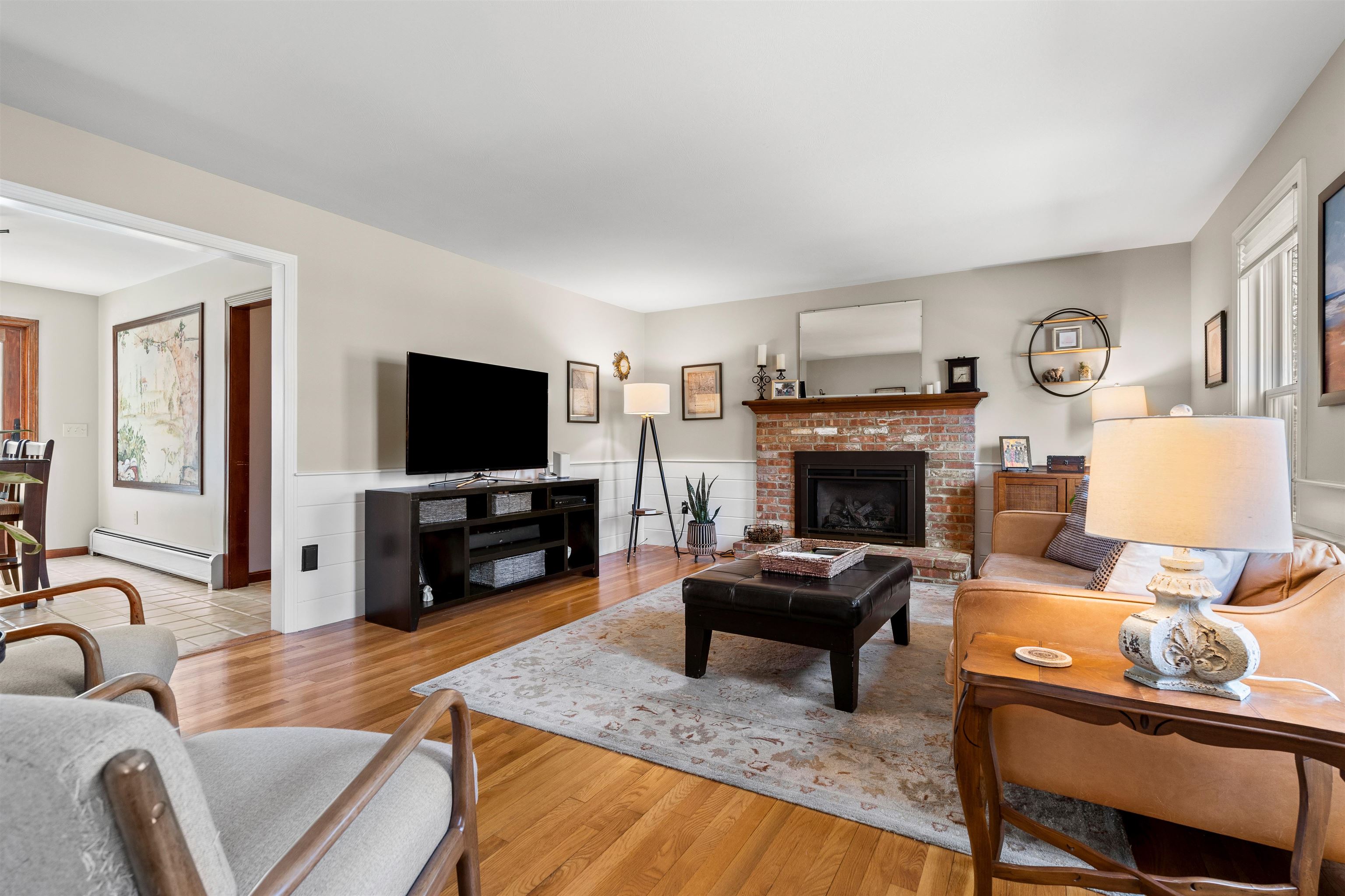 36 Boxwood Road Bedford, NH 03110 - Photo 4 of 40