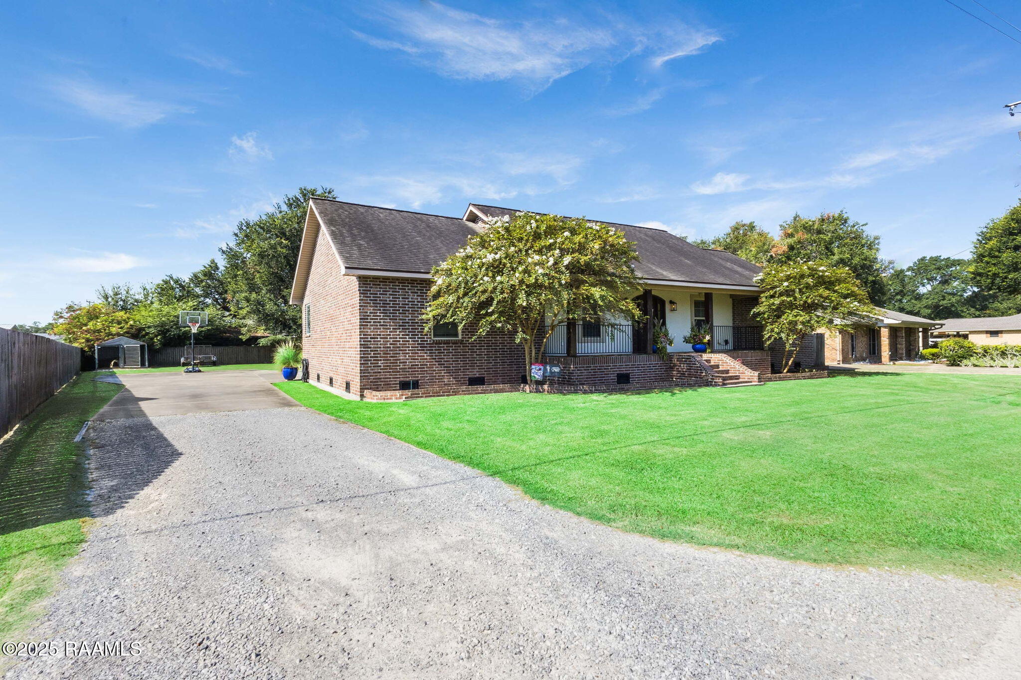 709 West Pine Street Erath, LA 70533 - Photo 3 of 22 22-web-or-mls-709 W Pine St-20