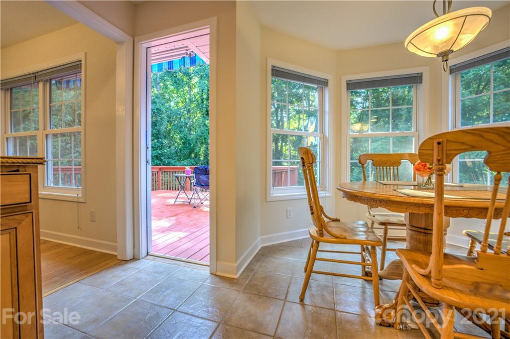79 Noble Road, Unit 2 Fairview, NC 28730 - Photo 20 of 48 Gallery Image 20