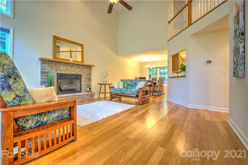 79 Noble Road, Unit 2 Fairview, NC 28730 - Photo 3 of 48 Gallery Image 3