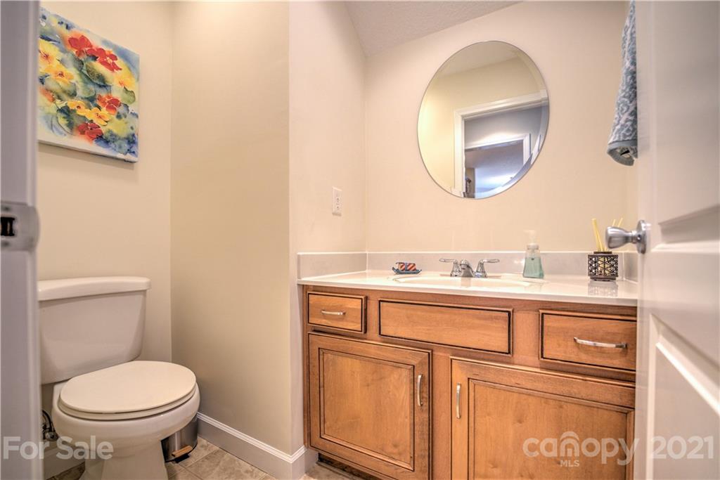 79 Noble Road, Unit 2 Fairview, NC 28730 - Photo 29 of 48 Gallery Image 29