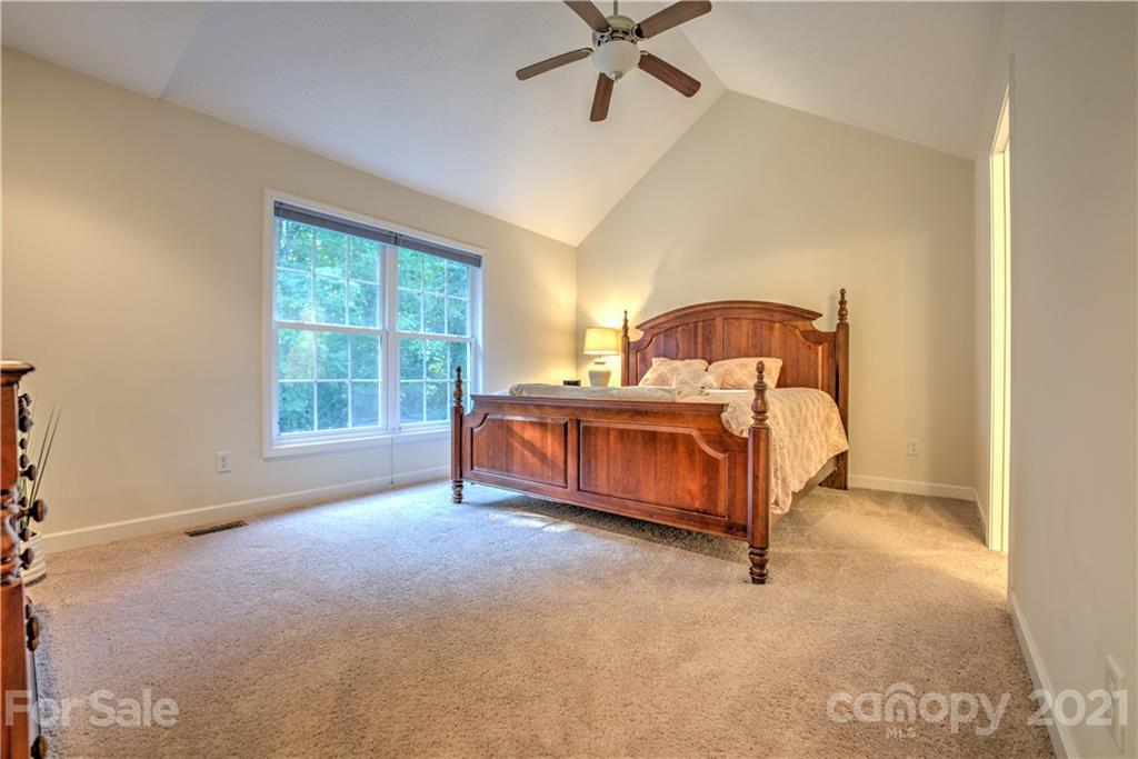 79 Noble Road, Unit 2 Fairview, NC 28730 - Photo 31 of 48 Gallery Image 31