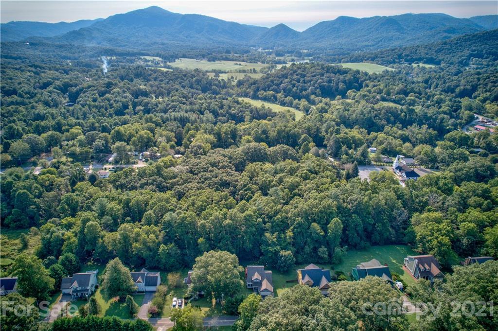 79 Noble Road, Unit 2 Fairview, NC 28730 - Photo 48 of 48 Gallery Image 48