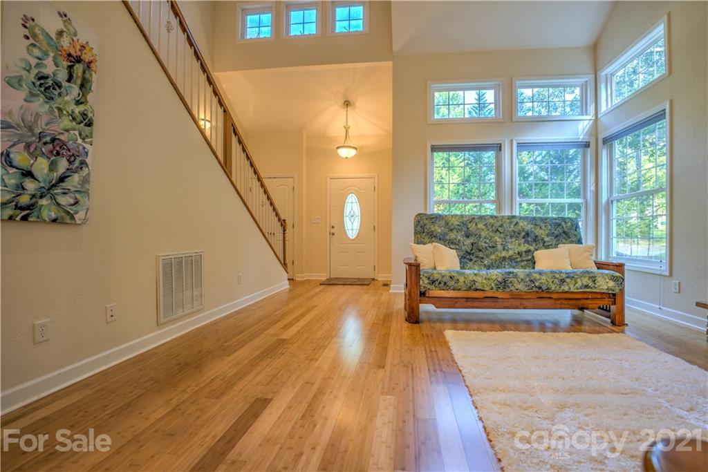 79 Noble Road, Unit 2 Fairview, NC 28730 - Photo 6 of 48 Gallery Image 6
