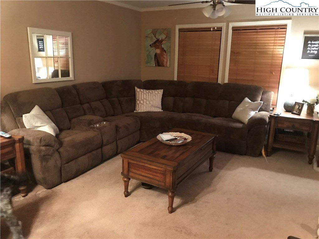 71 Locust Road Newland, NC 28657 - Photo 3 of 15 Gallery Image 3