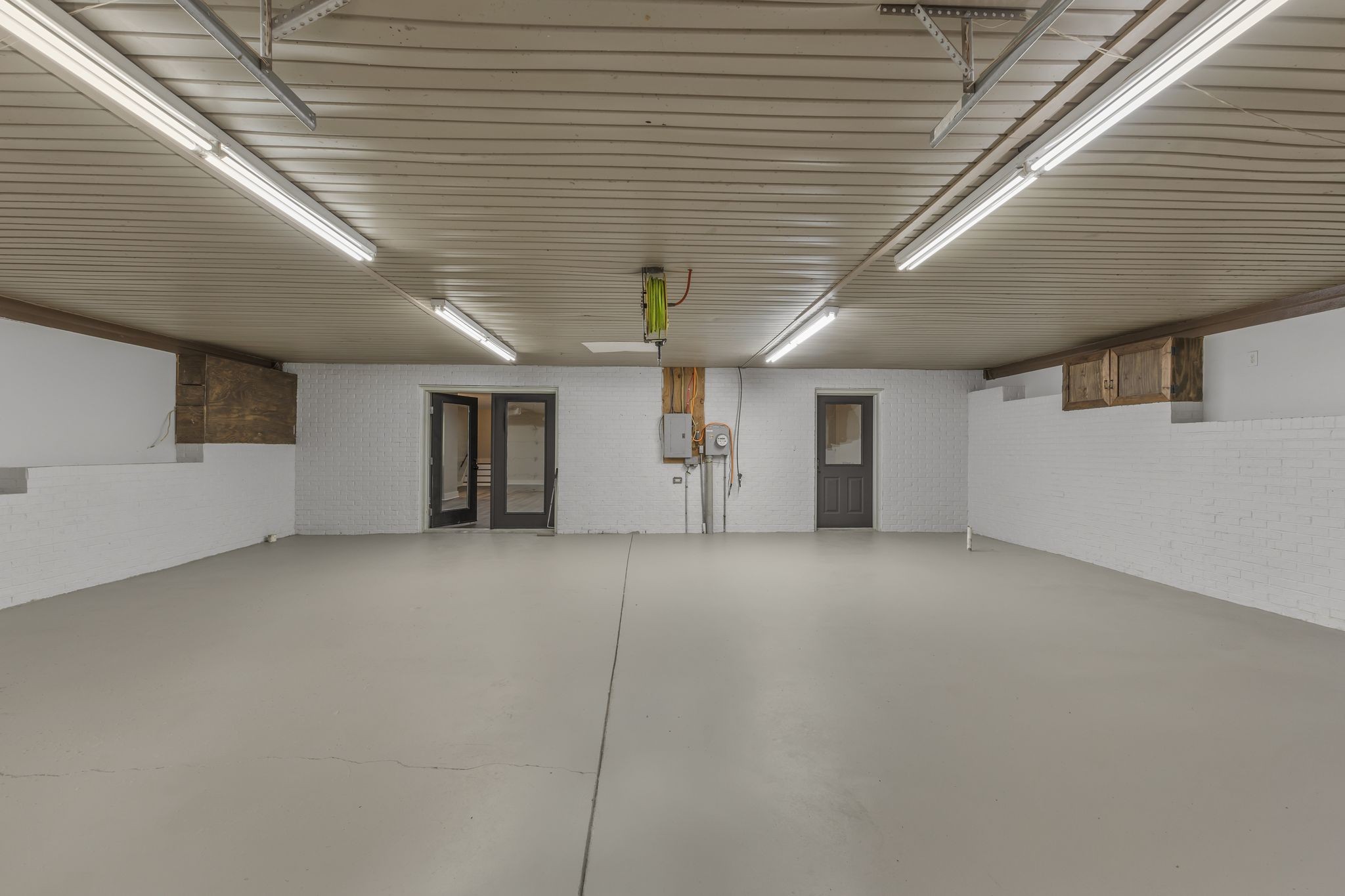 1745 Ennis Branch Road McEwen, TN 37101 - Photo 40 of 85