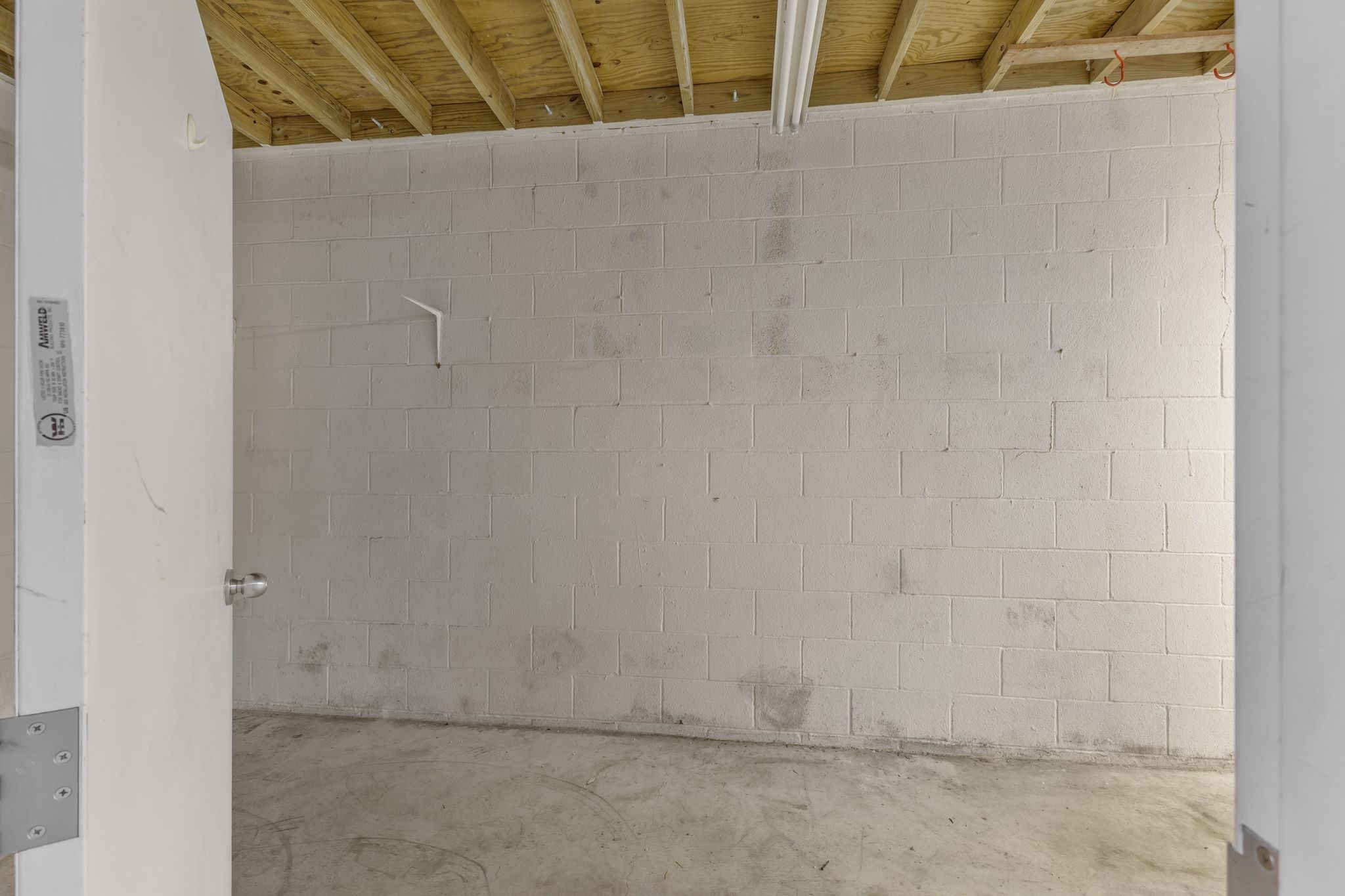 1745 Ennis Branch Road McEwen, TN 37101 - Photo 44 of 85 close up of a white marble wall