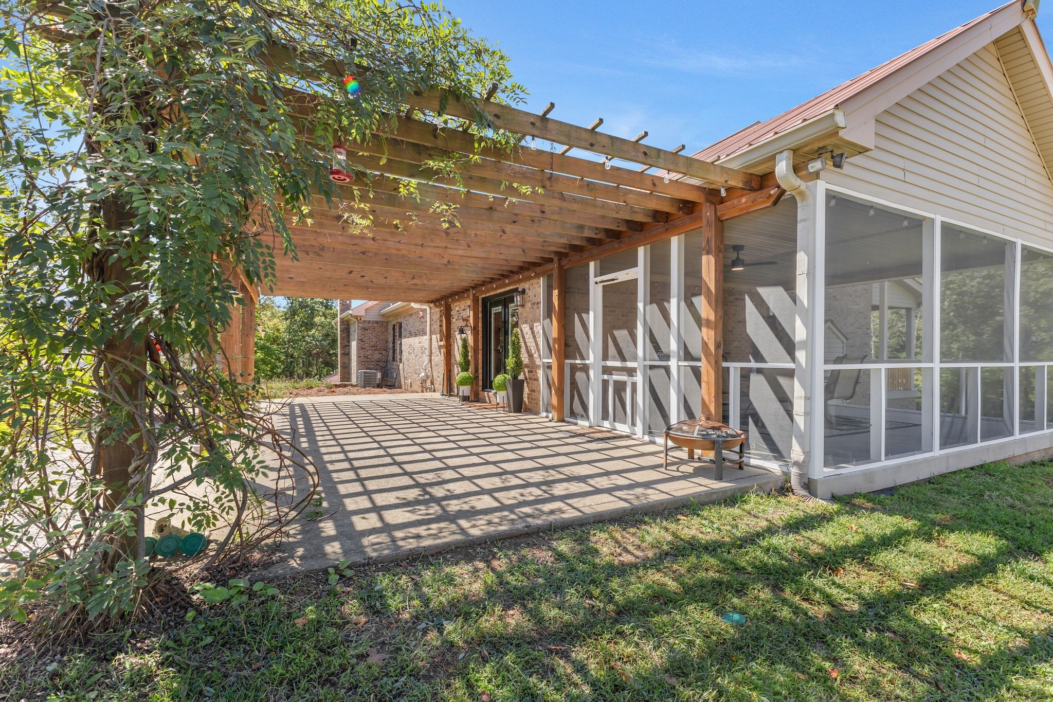 1745 Ennis Branch Road McEwen, TN 37101 - Photo 58 of 85