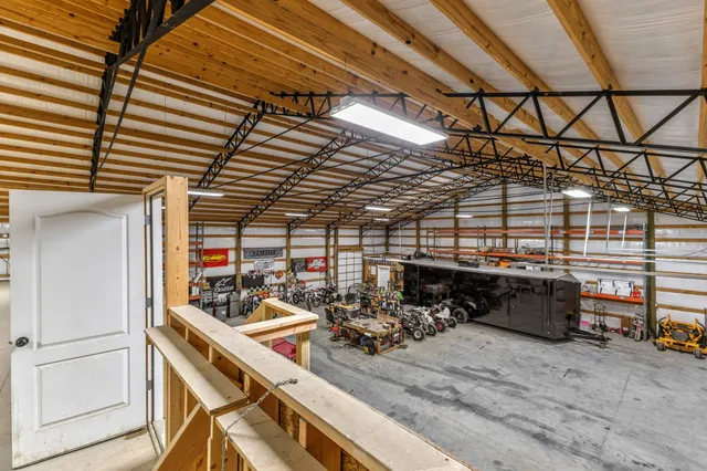 $849,900 | 1745 Ennis Branch Road, McEwen, TN 37101